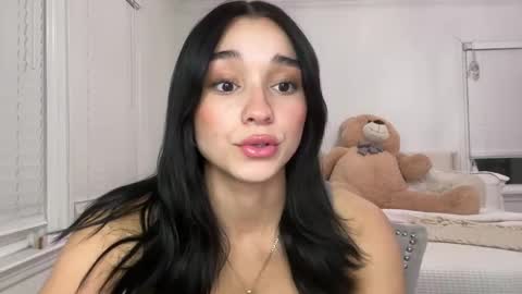 Adrianna  online show from 01/28/25, 02:21