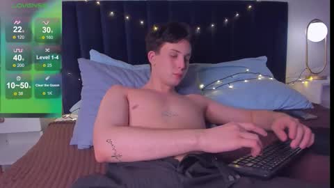 adrianoaubert online show from 10/12/25, 04:39