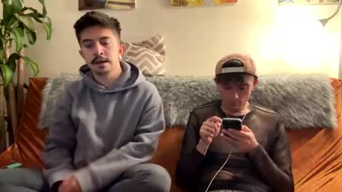      online show from 07/10/26, 11:40