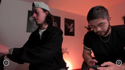 Snapshot of adrianwilliams_ chatting on 12/29/24, 04:48 Adrian Williams online show from 12/29/24, 04:48