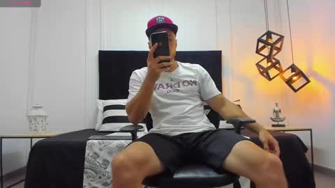 Adrein Roche online show from 02/18/25, 11:30