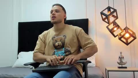 Adrein Roche online show from 03/01/25, 11:15
