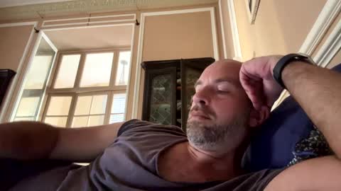 adrienfromparis online show from 12/03/24, 12:38