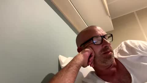 adrienfromparis online show from 05/21/26, 11:12