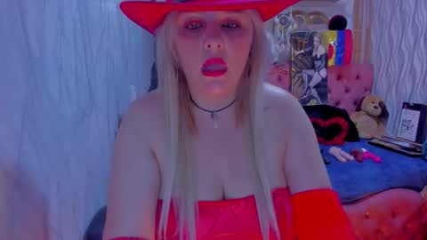 adriiana_fox_ online show from 02/02/26, 04:27