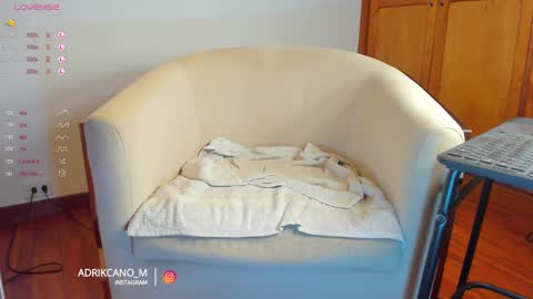 Santi online show from 01/30/25, 06:13