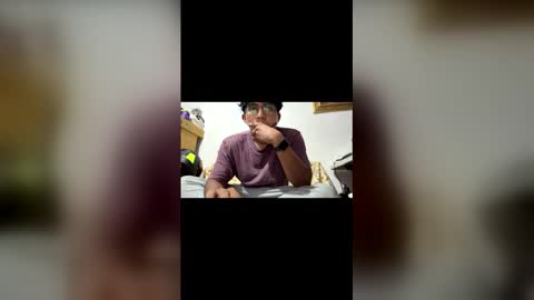 adrishotcum online show from 06/09/26, 07:42