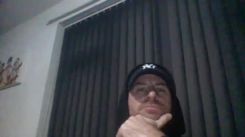 Snapshot of adz170578 chatting on 12/17/24, 10:32 adz170578 online show from 12/17/24, 10:32