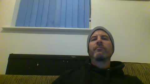 Snapshot of adz170578 chatting on 10/16/25, 09:49 adz170578 online show from 10/16/25, 09:49