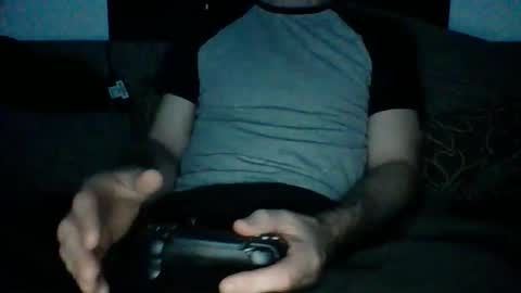 Snapshot of adz170578 chatting on 10/23/25, 09:35 adz170578 online show from 10/23/25, 09:35