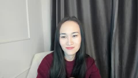 Snapshot of ae_nie chatting on 10/15/25, 12:27 Aenie online show from 10/15/25, 12:27