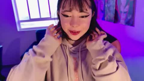 Arieyara online show from 11/11/25, 11:21