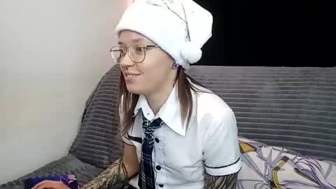 aelita_night online show from 12/24/24, 02:54