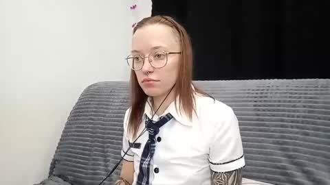 aelita_night online show from 02/13/25, 09:06