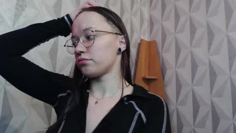 aelita_night online show from 09/28/25, 02:00