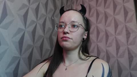 aelita_night online show from 09/29/25, 07:51