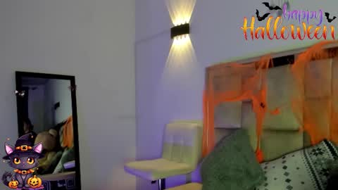 Snapshot of aelithescarlata chatting on 10/20/25, 11:32 aelithescarlata online show from 10/20/25, 11:32