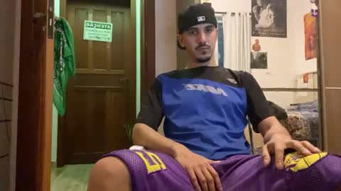 Luci online show from 10/30/25, 01:29