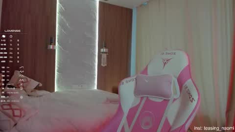 Naomi My instagram account - teasing naomi online show from 11/09/25, 03:38