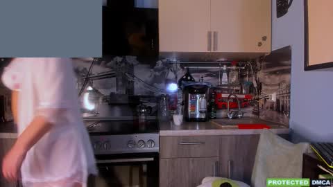 Snapshot of afanasia chatting on 10/04/25, 07:50 OneAfa online show from 10/04/25, 07:50