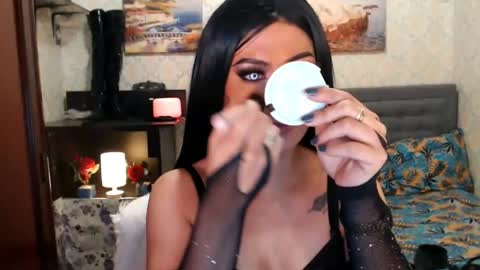 Snapshot of affairtoyourgoddesskhendra chatting on 12/11/24, 09:55 Dominant Goddess Contessa online show from 12/11/24, 09:55