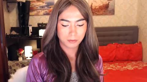 Snapshot of affairtoyourgoddesskhendra chatting on 02/03/25, 06:13 Dominant Goddess Contessa online show from 02/03/25, 06:13