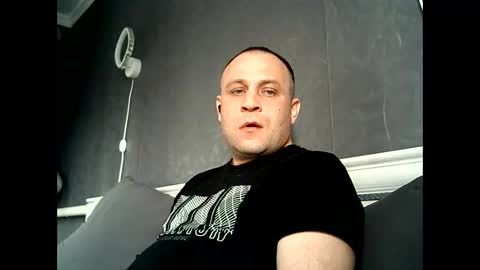 Sasha online show from 02/09/25, 01:46