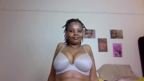 Snapshot of afri_bby chatting on 09/19/25, 12:50 Africana online show from 09/19/25, 12:50