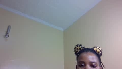Snapshot of afri_bby chatting on 10/29/25, 07:15 Africana online show from 10/29/25, 07:15