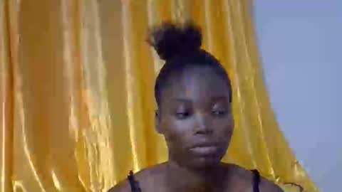 Snapshot of afri_kanaslim chatting on 10/14/25, 07:25 afri kanaslim online show from 10/14/25, 07:25