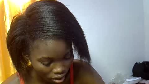 Snapshot of afri_kanaslim chatting on 10/22/25, 11:54 afri kanaslim online show from 10/22/25, 11:54