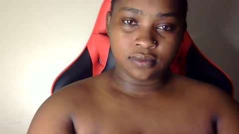 stella online show from 09/27/25, 10:48