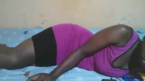 Snapshot of african_pussy2 chatting on 10/15/25, 07:30 african_pussy2 online show from 10/15/25, 07:30
