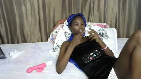 Snapshot of africana_slimqueen chatting on 04/13/26, 04:23 africana_slimqueen online show from 04/13/26, 04:23
