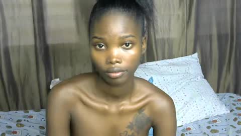 africana_slimqueen online show from 06/19/26, 11:14