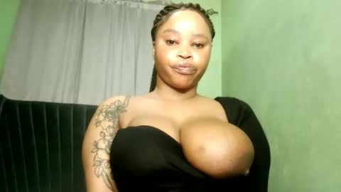 africanboobies24 online show from 06/02/26, 03:08
