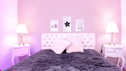 Snapshot of africancuyyn chatting on 03/10/25, 01:10 sofia online show from 03/10/25, 01:10