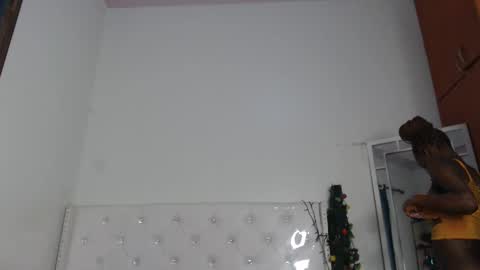 CIARA online show from 02/11/25, 07:27