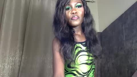 africansweerie20 online show from 11/30/25, 10:14