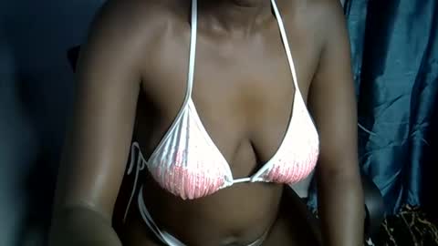 Snapshot of afrikan_desire chatting on 03/30/26, 06:09 afrikan_desire online show from 03/30/26, 06:09