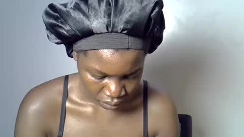 Snapshot of afrikan_desire chatting on 04/01/26, 05:32 afrikan_desire online show from 04/01/26, 05:32