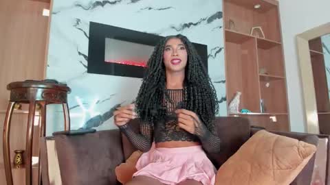 Snapshot of afrikan_diva chatting on 02/17/26, 01:40 afrikan_diva online show from 02/17/26, 01:40