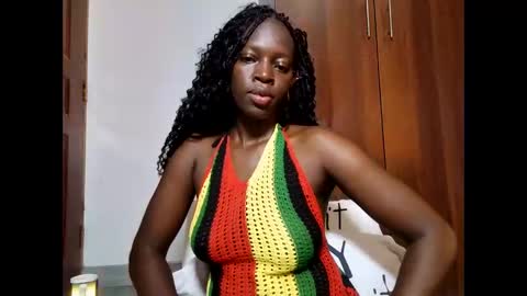 Snapshot of afro_pop chatting on 02/15/26, 01:35 Leah online show from 02/15/26, 01:35