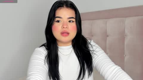 Vanessa online show from 01/22/25, 04:13