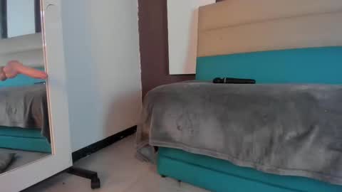 Snapshot of afrodita_shalom chatting on 03/06/25, 05:00 AFRODITA online show from 03/06/25, 05:00