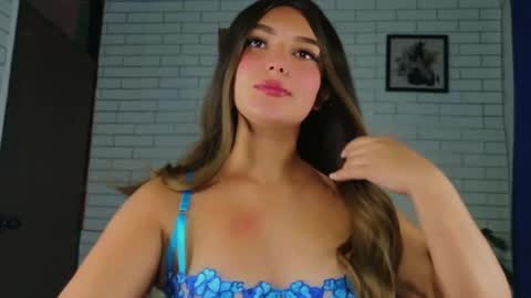 Snapshot of afrodita_shalom chatting on 10/17/25, 09:12 AFRODITA online show from 10/17/25, 09:12