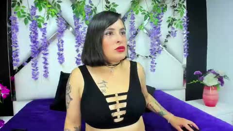 Snapshot of afroditaowen_ chatting on 11/01/25, 01:46 afroditaowen_ online show from 11/01/25, 01:46