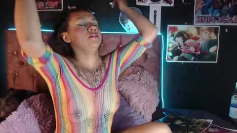 Cris owo online show from 03/05/25, 11:05