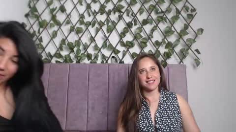 Snapshot of afroditawhispers chatting on 10/18/25, 01:41 Lia  Valkyria online show from 10/18/25, 01:41