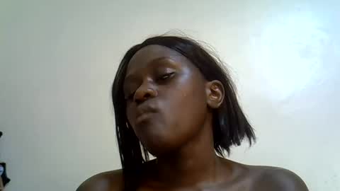 Snapshot of afronubians_ chatting on 06/14/26, 05:48 pink and josphen online show from 06/14/26, 05:48